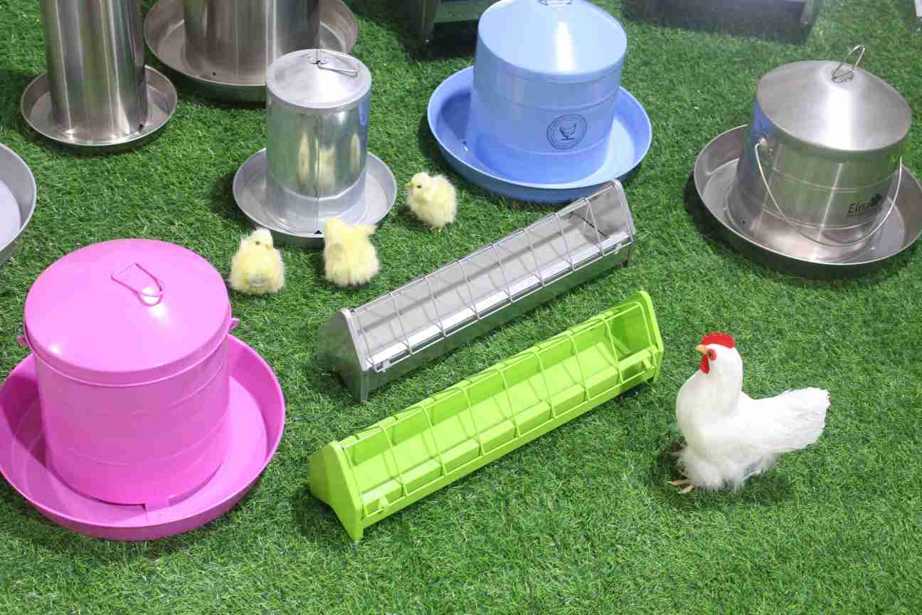 Chicken Feeders (4).jpg